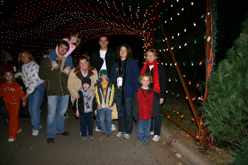 2005/12 December/Trail of Lights/800x600_IMG_4527.JPG